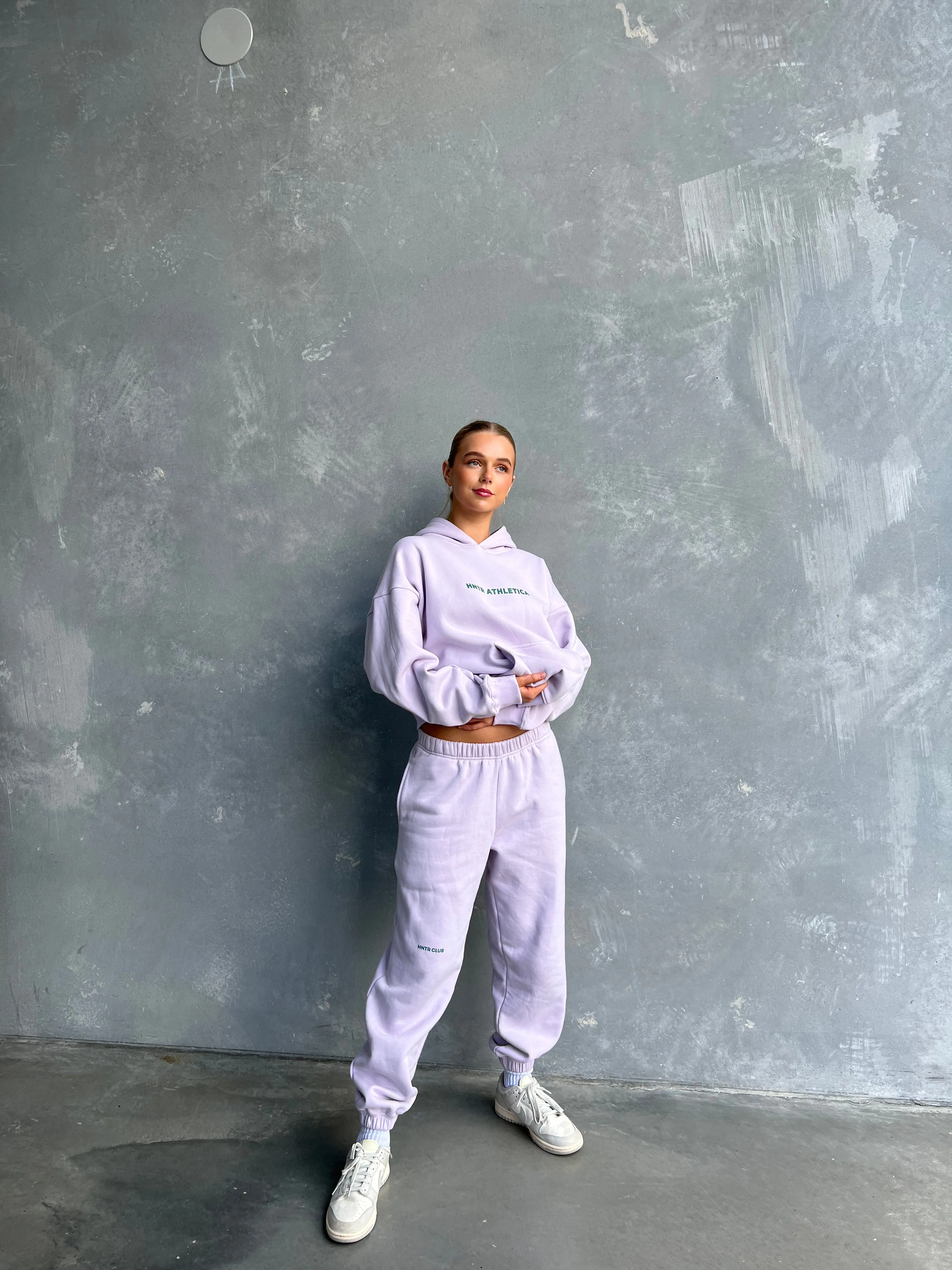 HNTR CLUB TRACKPANT: lilac