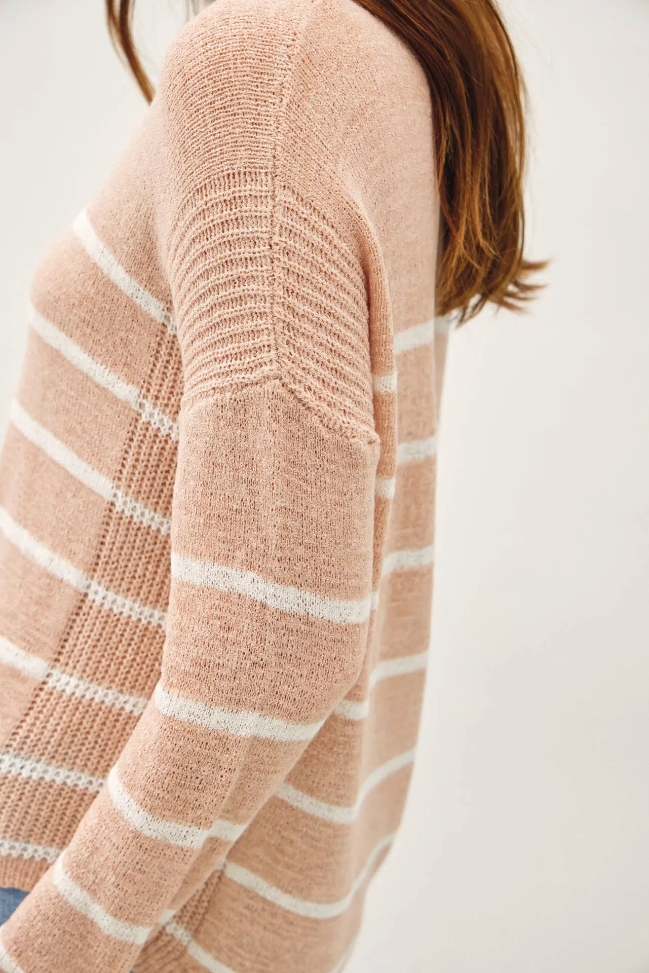 STRIPED LIGHTWEIGHT SWEATER