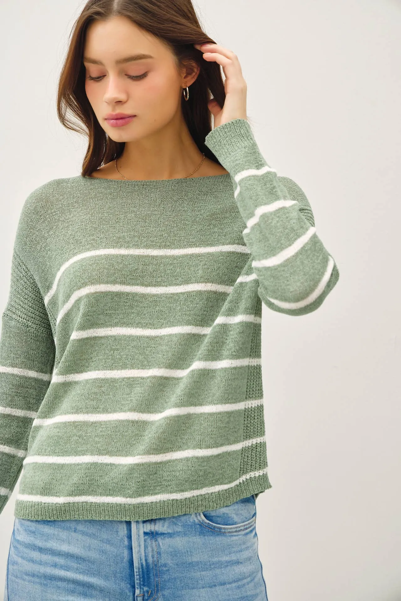 STRIPED LIGHTWEIGHT SWEATER