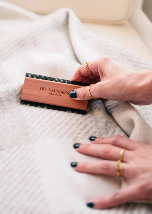 The Laundress | Sweater Comb